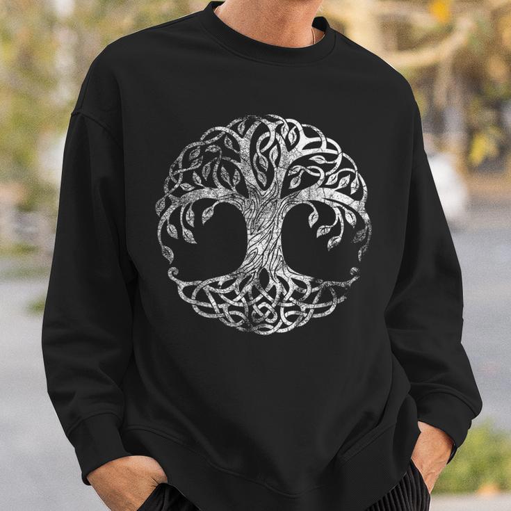 Yggdrasil Tree Of Life バイキング ノルウェー風 ルーン風 ホワイトシンボル スウェットシャツ 彼への贈り物