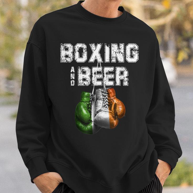アイルランドのボクシングとビール 面白いアイルランド国旗tシャツ スウェットシャツ 彼への贈り物