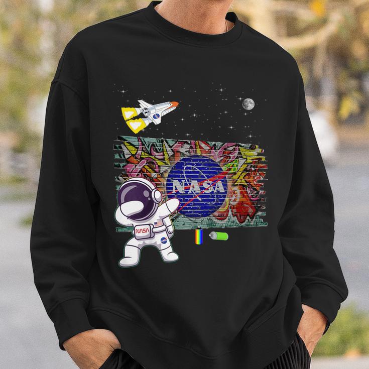 キッズ Nasaグラフィティアート宇宙飛行士キッドダビングスペースシャトルクール スウェットシャツ 彼への贈り物