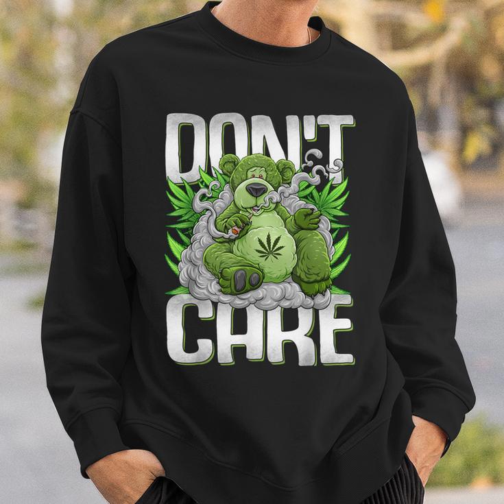 クマのスモーキングウィードマリファナtシャツ 面白いウィードベアtシャツ スウェットシャツ 彼への贈り物