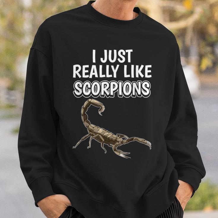 サソリの名言 I Just Really Likecorpions 洋服のサソリ スウェットシャツ 彼への贈り物