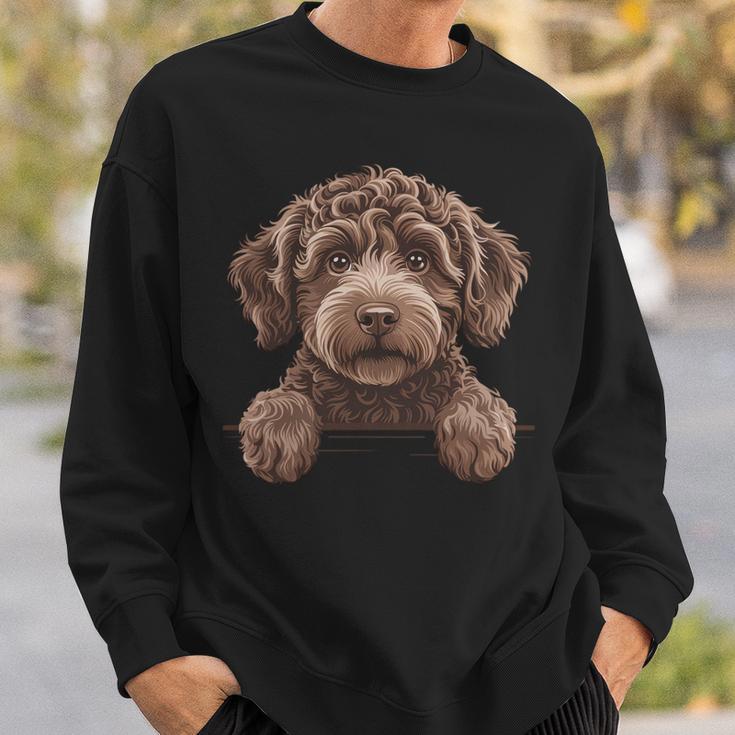 ブラウン ラブラドゥードル かわいい 覗き見 落書き 子犬 犬 長袖tシャツ スウェットシャツ 彼への贈り物