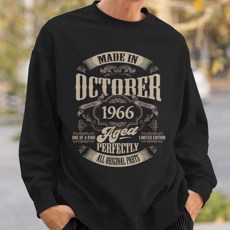 ヴィンテージ還暦伝説 1966年10月 60歳の贈り物 長袖tシャツ スウェットシャツ 彼への贈り物