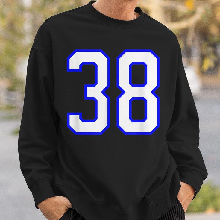 数字 38 Thirty Eight スポーツジャージ ホワイト ブルー 誕生日年齢 スウェットシャツ 彼への贈り物