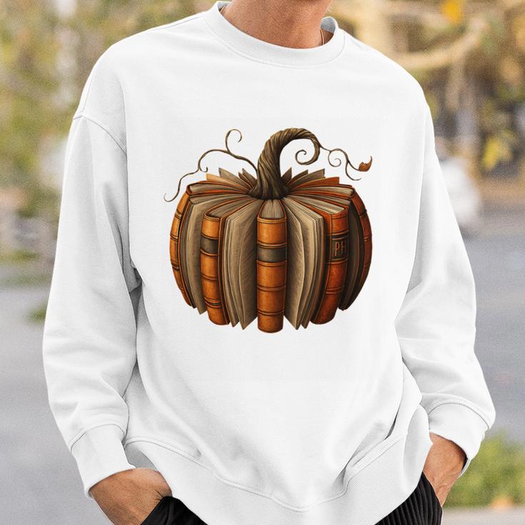 Fall Book Pumpkin Halloween Retro Fall Librarians Bookworm Sweatshirt Gifts for Him