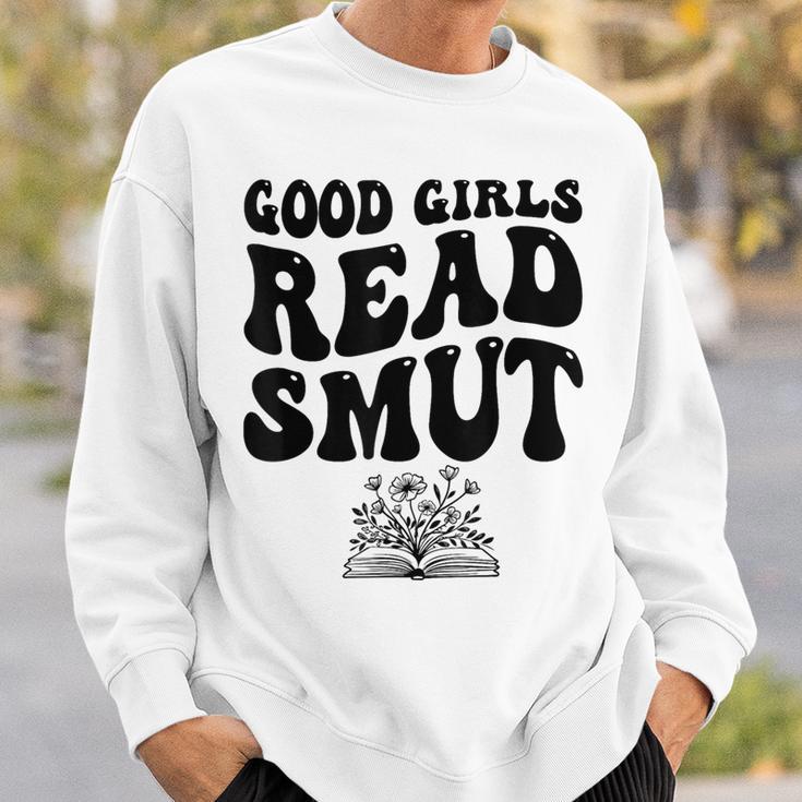 Good Girls Read Smut Book Flower Good Reader Saying Sweatshirt Gifts for Him