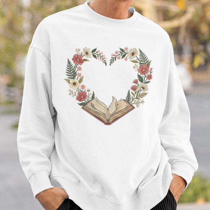 Vintage Book Lover Valentine Heart Premium Tri-Blend Sweatshirt Gifts for Him