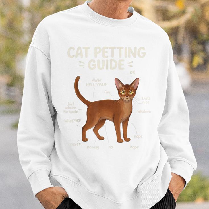 アビシニアン猫ふれあいガイド 面白い猫好き スウェットシャツ 彼への贈り物