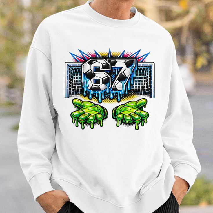 サッカー 67 シックスセブンファニージェンアルファミームドリップ スウェットシャツ 彼への贈り物