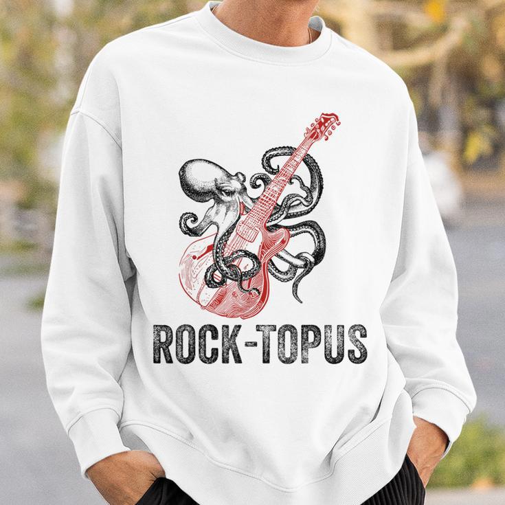 レトロ オクトパス クラーケン ギターを弾く Rock-Topus ギタリスト スウェットシャツ 彼への贈り物