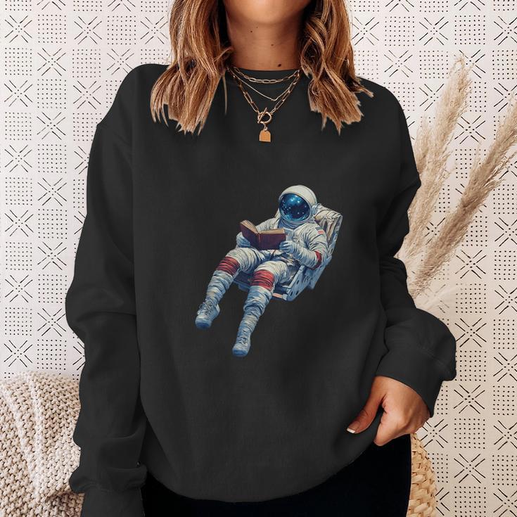 Astronaut Reading Book Sci-Fi Enthusiast Sweatshirt Gifts for Her