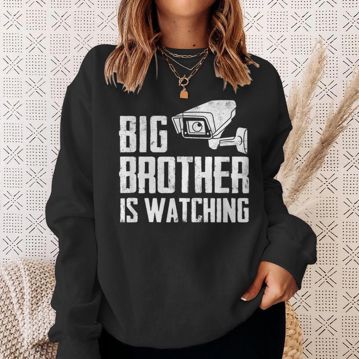 Big Brother Is Watching Government Massurveillance Cctv スウェットシャツ 彼女への贈り物