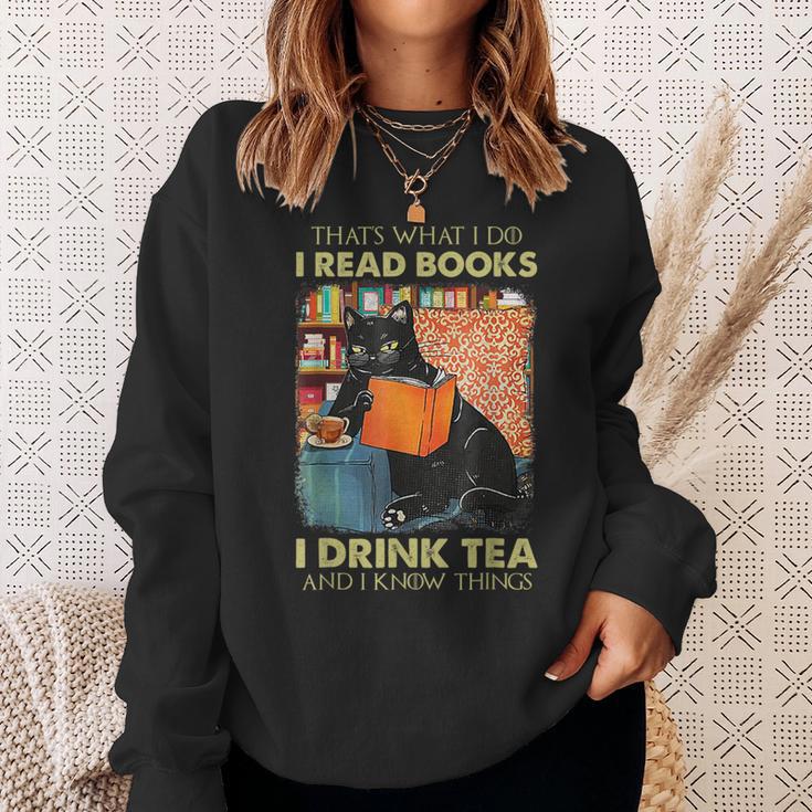Bunny That's What I Do I Read Books And I Know Things Sweatshirt Gifts for Her