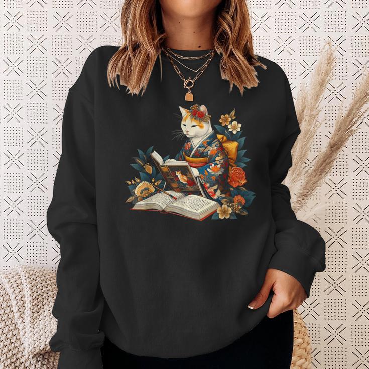 Cat Reading A Book In Traditional Japanese Clothing Kimono Sweatshirt Gifts for Her Cat Reading A Book In Traditional Japanese Clothing Kimono Sweatshirt Gifts for Her