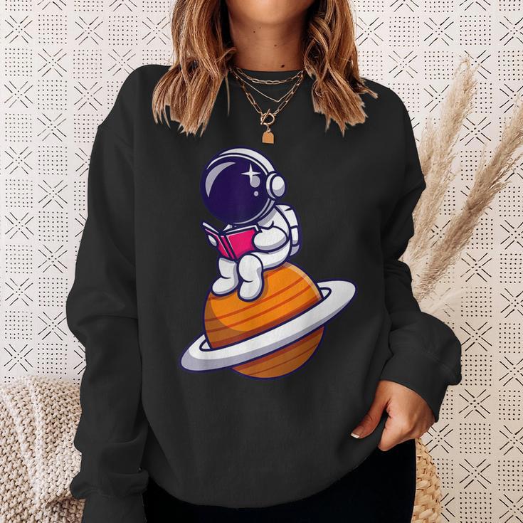 Cute Astronaut Read A Book Sweatshirt Gifts for Her Cute Astronaut Read A Book Sweatshirt Gifts for Her