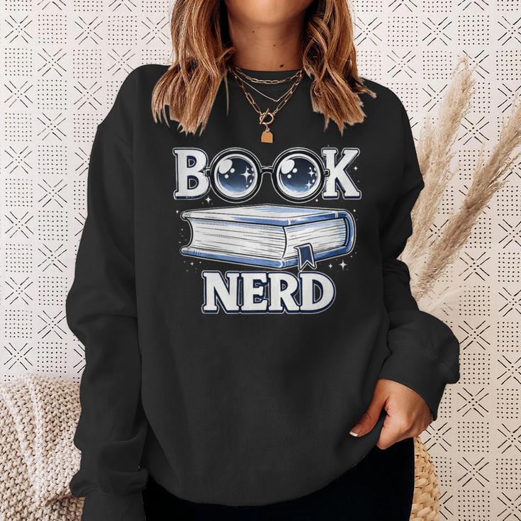 Cute Book Nerd Typography Minimalist Bookworm Fan Sweatshirt Gifts for Her