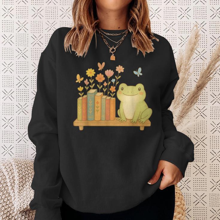 Cute Kawaii Frog Books Flowers Sweatshirt Gifts for Her Cute Kawaii Frog Books Flowers Sweatshirt Gifts for Her