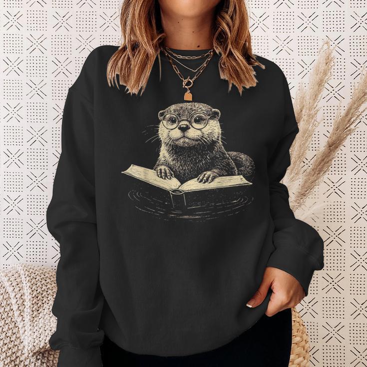 Cute Otter Wearing Glasses Reading Book Librarian Teacher Sweatshirt Gifts for Her