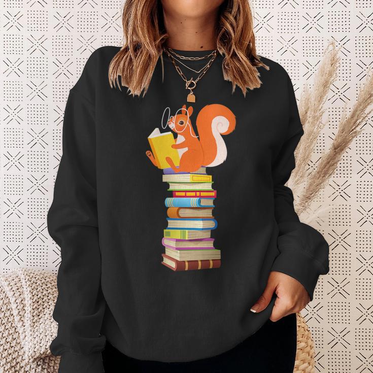 Cute Squirrel Reading Women's Tops Book Lovers Sweatshirt Gifts for Her