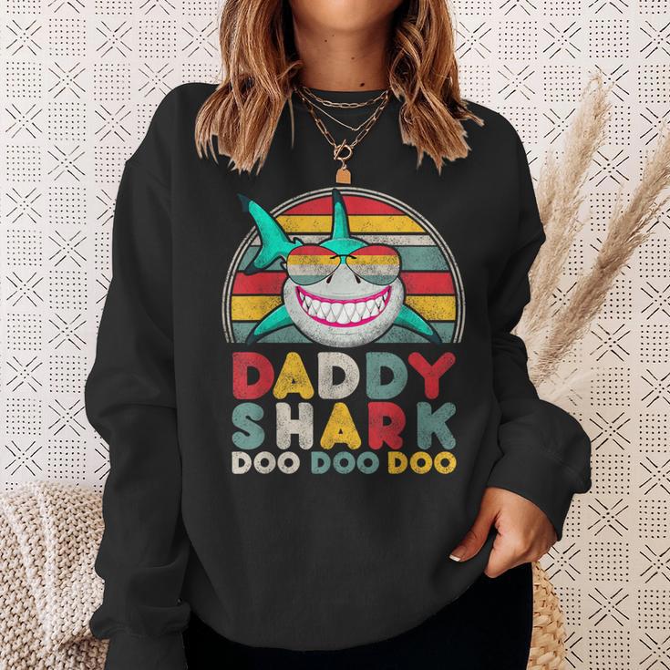 メンズ Daddyhark Doo キュート レトロ メンズ 父の日 ギフト アイデア スウェットシャツ 彼女への贈り物