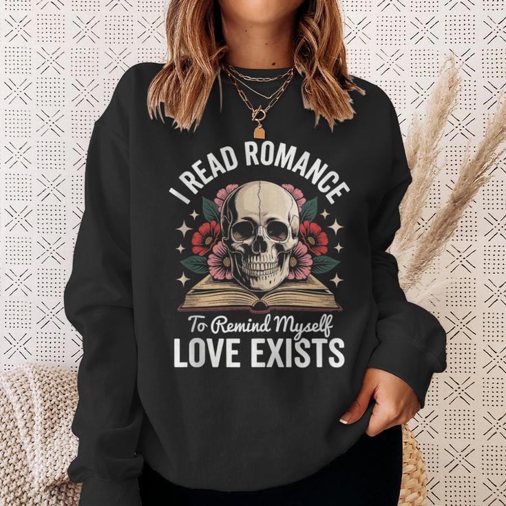 Dark Romance Spicy Books Fun Tee Smutty Book Lover Sweatshirt Gifts for Her Dark Romance Spicy Books Fun Tee Smutty Book Lover Sweatshirt Gifts for Her