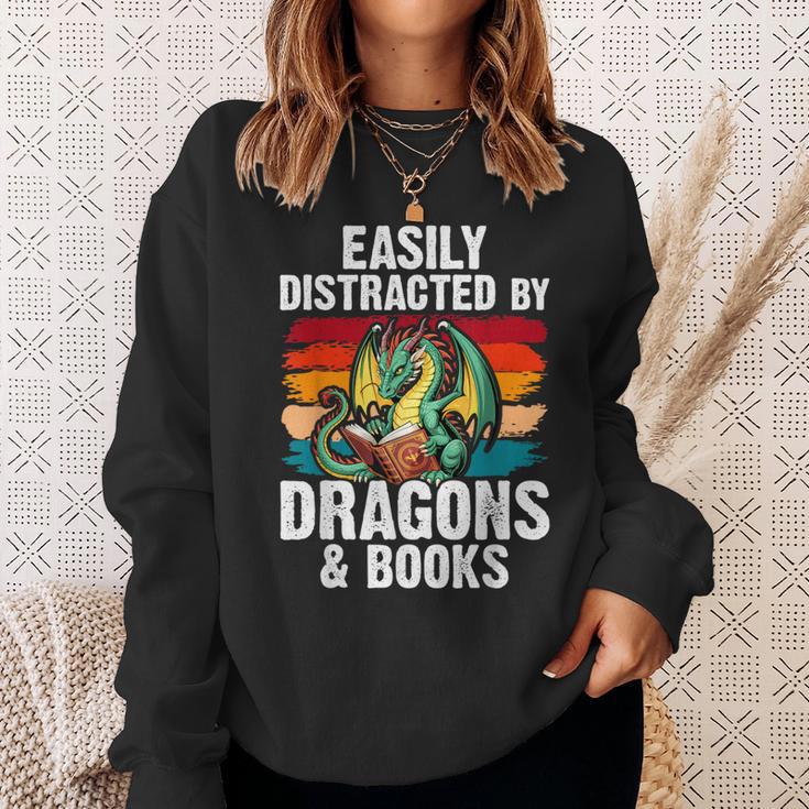 Dragon Reading Book Retro Vintage 80s Library Bookworm Sweatshirt Gifts for Her Dragon Reading Book Retro Vintage 80s Library Bookworm Sweatshirt Gifts for Her