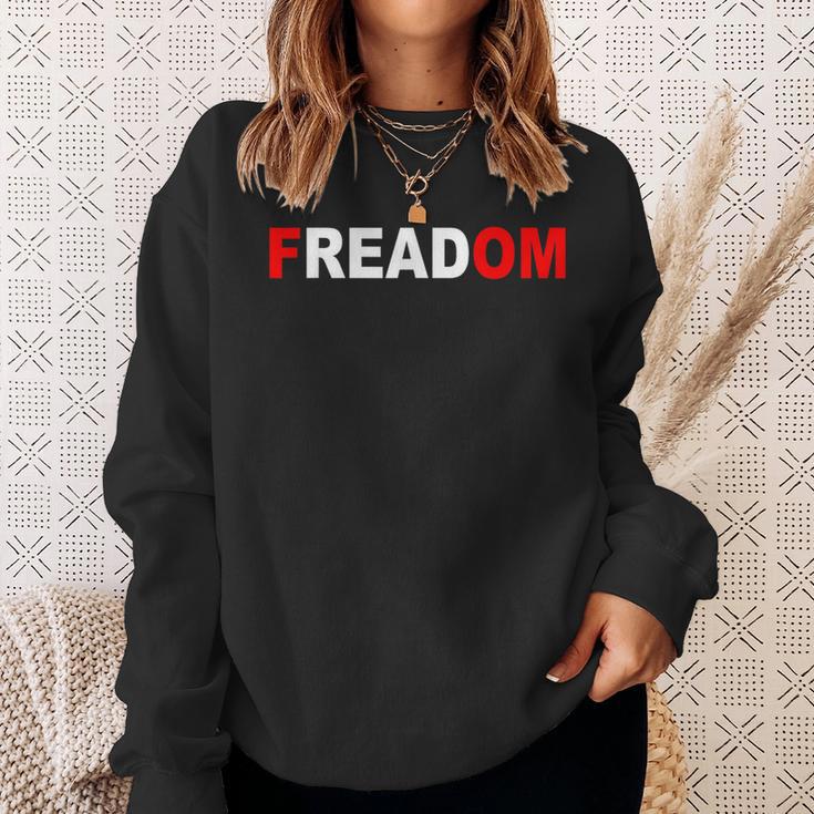 FREADOM T-Shirt For Book Lovers Bookworms Sweatshirt Gifts for Her