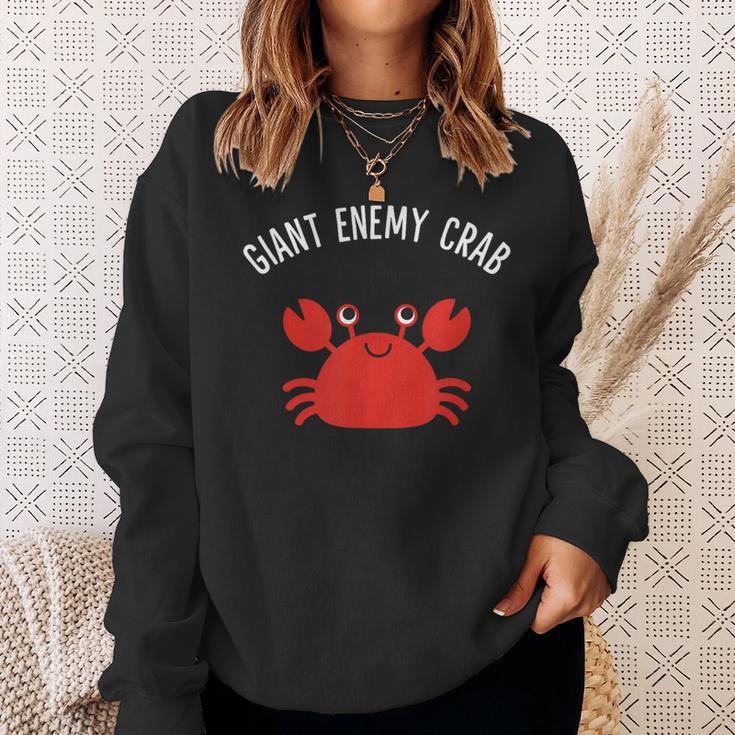 Giant Enemy Crab スウェットシャツ 彼女への贈り物
