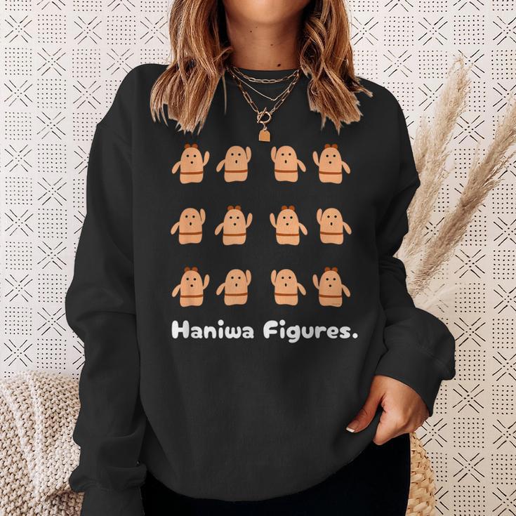 Haniwa Figures はにわ 古墳 ダンス 踊り 歴史 考古学 スウェットシャツ 彼女への贈り物