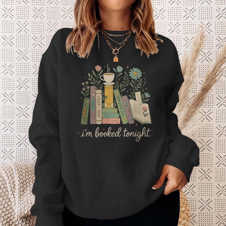 I'm Booked Tonight Floral Books Cozy Reading Graphic Sweatshirt Gifts for Her