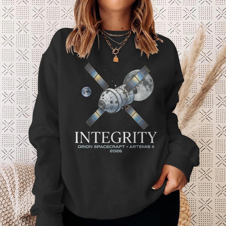 Integrity Orionpacecraft Artemis Ii 2026 宇宙 月 探査 愛好家 軌道船 スウェットシャツ 彼女への贈り物