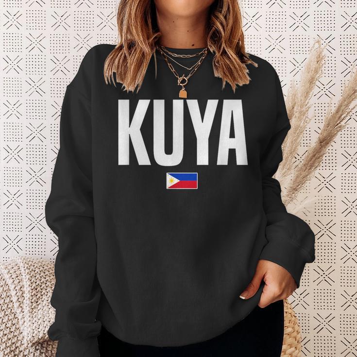 Kuya お兄さん フィリピン Pinoy Filipino スウェットシャツ 彼女への贈り物