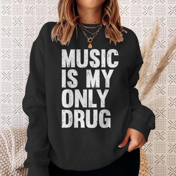 Music Is My Only Drug グラフィックプリント スウェットシャツ 彼女への贈り物