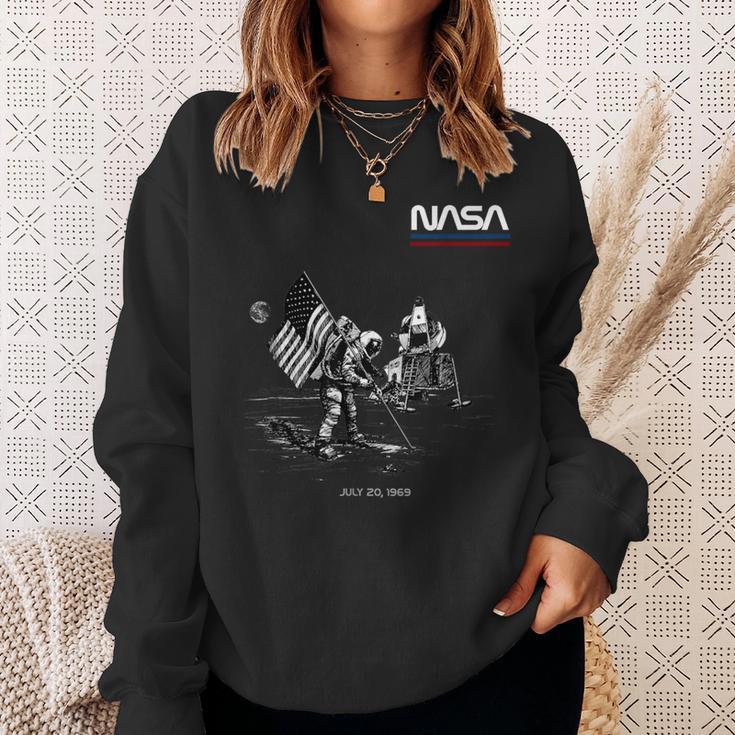 Nasaアポロミッション最初の月面着陸1969年7月20日レトロ スウェットシャツ 彼女への贈り物