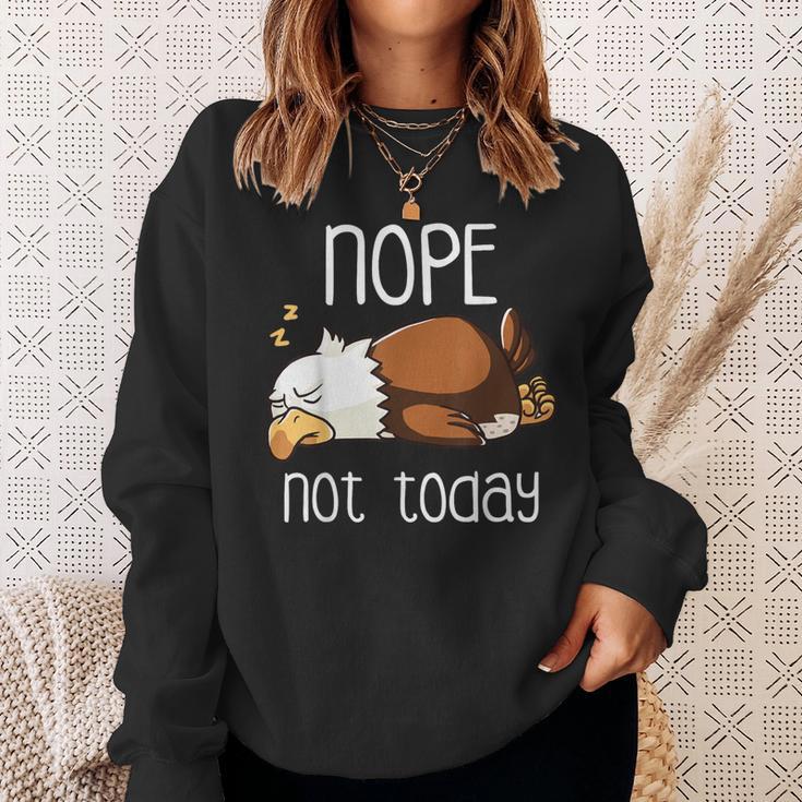 Nope Not Todayleeping American Bald Eagle Nap Early Bird スウェットシャツ 彼女への贈り物