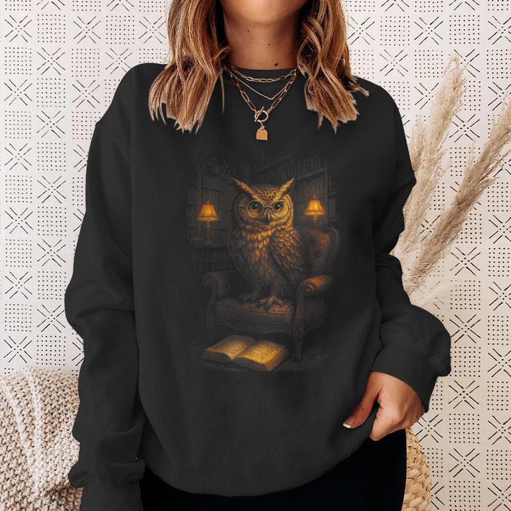 Owl Library Books Wisdom Reading Vintage Scholar Sweatshirt Gifts for Her Owl Library Books Wisdom Reading Vintage Scholar Sweatshirt Gifts for Her