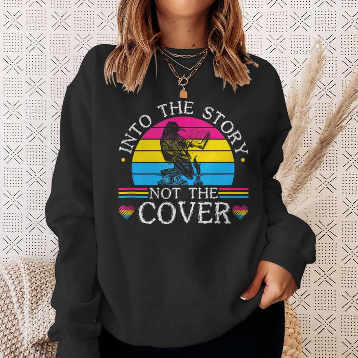 Pansexual Pride Genderqueer Book Pun Pansexuality Pan Pride Sweatshirt Gifts for Her