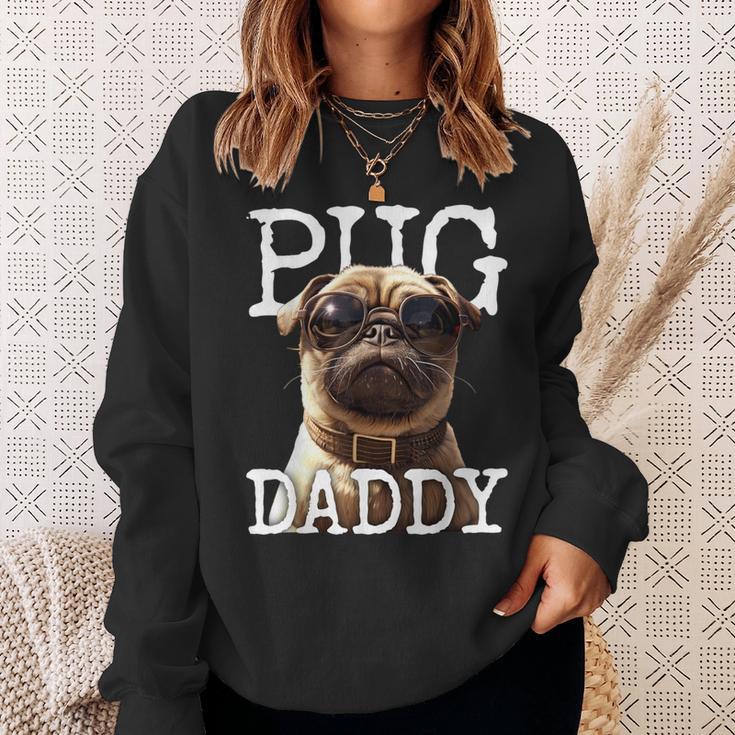 Pug Daddyパグパグパグパグパグパグお父さん犬お父さん父の日甘いパグパグお父さん スウェットシャツ 彼女への贈り物