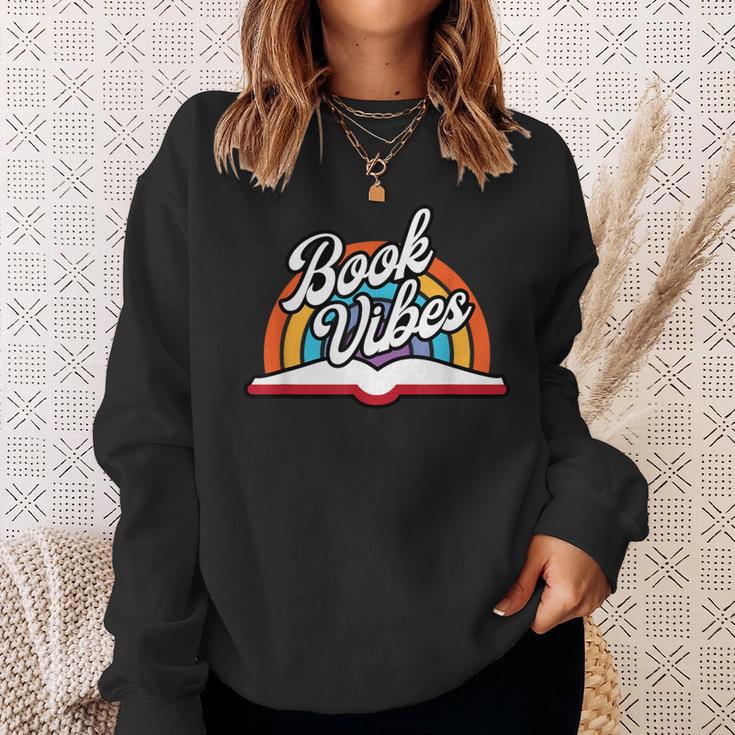 Rainbow Book Vibes Vintage Retro Book Lover & Reading Sweatshirt Gifts for Her