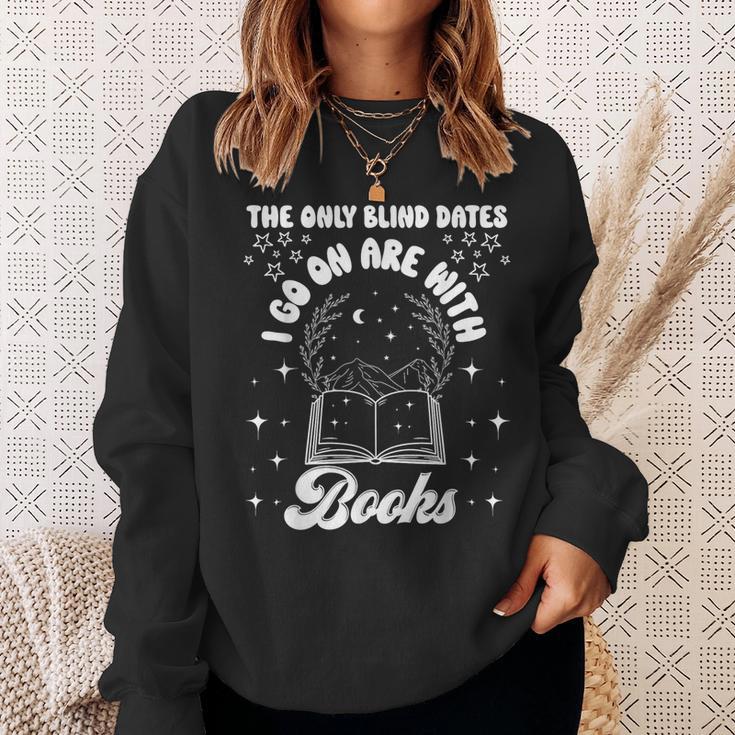 Reading Shirts Women Bookworm Blind Dates Book Lover Sweatshirt Gifts for Her