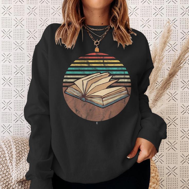 Retro Book Bookworm Book Lover Reader Reading Sweatshirt Gifts for Her
