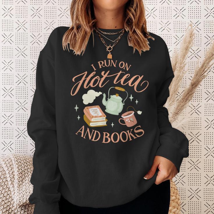 I Run ON HOT Tea & Books Reader Reading Meme Sweatshirt Gifts for Her