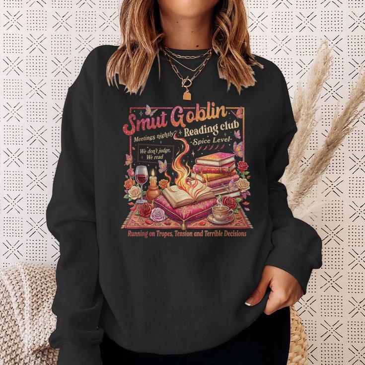 Smut Goblin Dark Romance Book Lover Vintage Sweatshirt Gifts for Her
