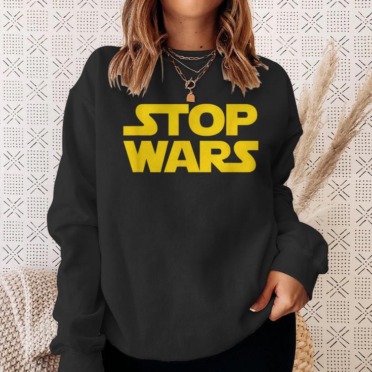 Stop Wars 反戦メッセージ 地球と宇宙の平和 スウェットシャツ 彼女への贈り物