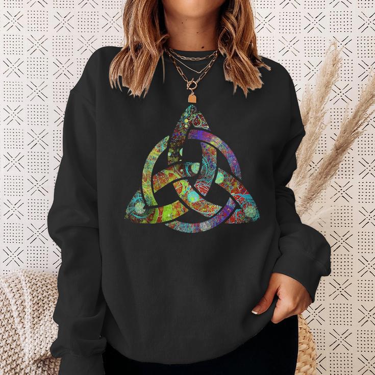 Triquetra ホーリートリニティ ケルトノット スウェットシャツ 彼女への贈り物