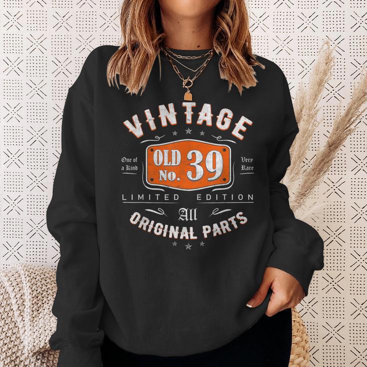 Vintage 1983 ヴィンテージ 1983年生まれ 39歳の誕生日ギフトアイデア 39歳 スウェットシャツ 彼女への贈り物