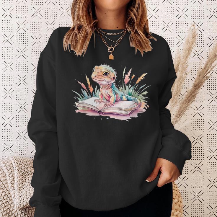 Watercolor Lizzard Reading Book Cute Kids Sweatshirt Gifts for Her