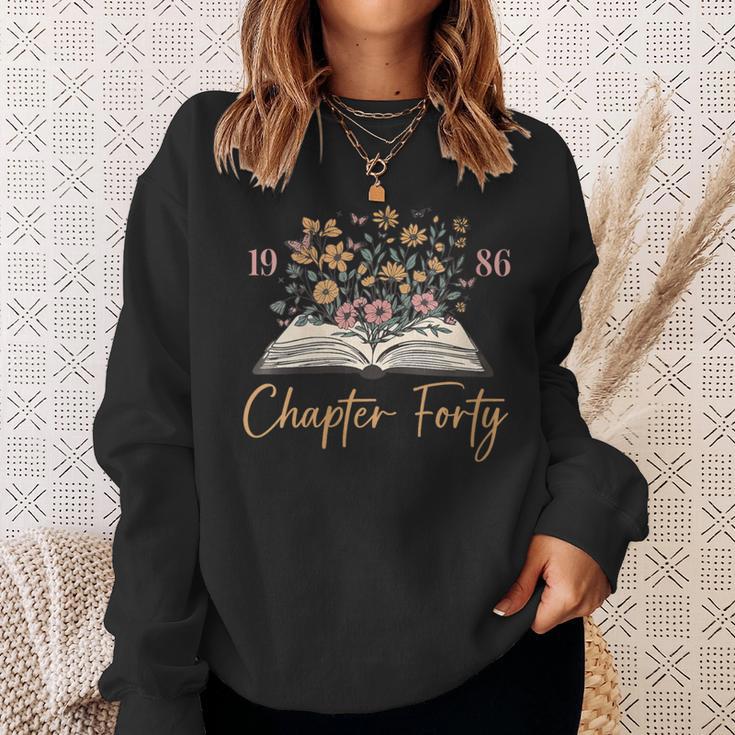 Women's Chapter Forty 1986 40th Birthday Wildflower Book 40 Year Old Sweatshirt Gifts for Her Women's Chapter Forty 1986 40th Birthday Wildflower Book 40 Year Old Sweatshirt Gifts for Her
