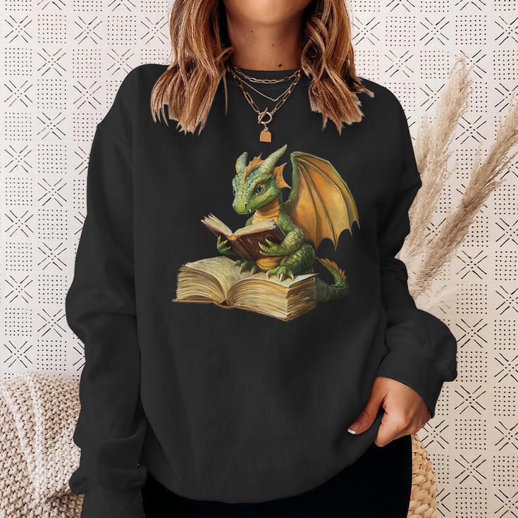 Women's Dragon Bookworm Reading Book Graphic Sweatshirt Gifts for Her
