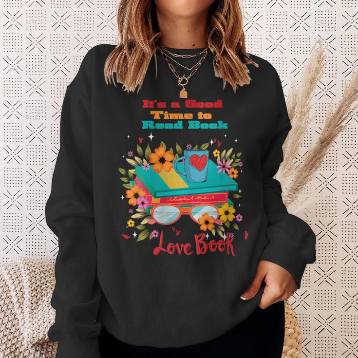 Women's Good Days Read Book Coffee Floral Reader Love Book Sweatshirt Gifts for Her Women's Good Days Read Book Coffee Floral Reader Love Book Sweatshirt Gifts for Her